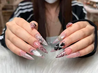 ネイル Nie Nail Shinokuboのネイルデザイン