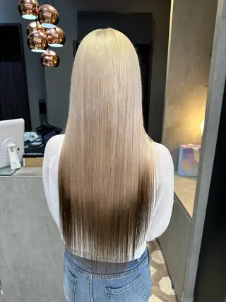 ロング カラー 天神暖色カラー レイヤー・髪質改善のヘアスタイル