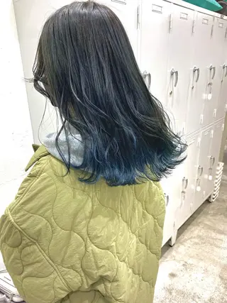 ミディアム kai .のヘアスタイル