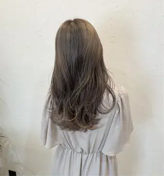 セミロング カラー ニュアンスカラー🫧 加納のヘアスタイル