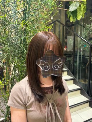 ミディアム レイヤー/ハイトーン 🌼rino🌼のヘアスタイル