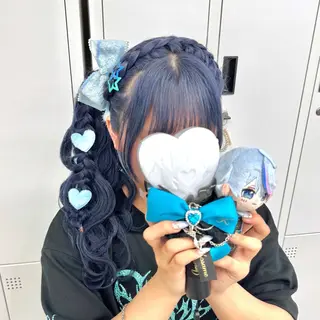 ロング ヘアアレンジ ヘアメ🎀ハイトーン 🩵エクステ🪄しほのヘアスタイル