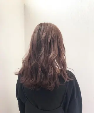 セミロング カラー 白井 つづりのヘアスタイル