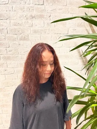 ロング カラー 吉水 果穂のヘアスタイル