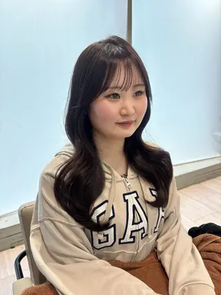 ロング 穂積 未優のヘアスタイル