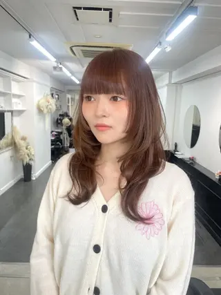 ロング カラー 渡邊 美優のヘアスタイル