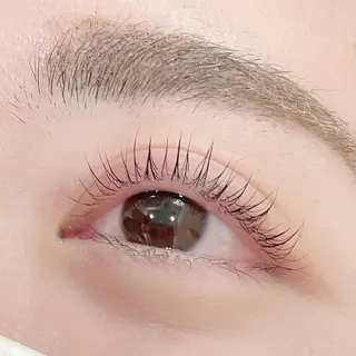 マツエク・マツパ 高田 久美子の眉毛・アイブロウイメージ