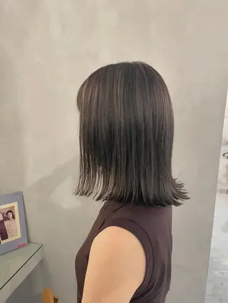 ミディアム ハイライト/レイヤー 木下翔太のヘアスタイル