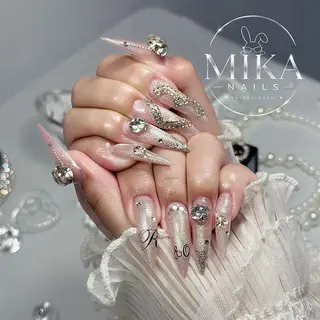 ネイル Luna Mikaのネイルデザイン
