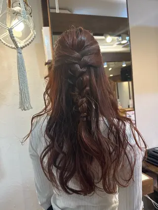 ロング カラー カツヤマ モエのヘアスタイル