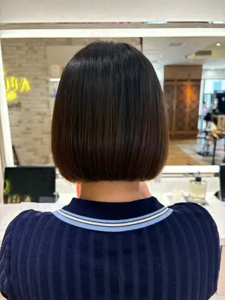 ショート レイヤーカット/ shumaのヘアスタイル