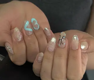 ネイル Pure&Rich Nailのネイルデザイン
