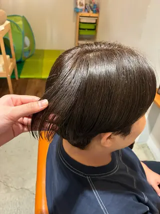 ショート カラー 森本 ゆらのヘアスタイル