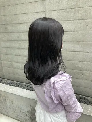 ミディアム ✨色持ちの良い艶 カラー✨蟹江真世のヘアスタイル