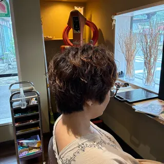 ショート パーマ 梅田 花音のヘアスタイル