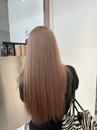 ロング 🎀ハイトーン/ 透明感カラー/翼🎀のヘアスタイル