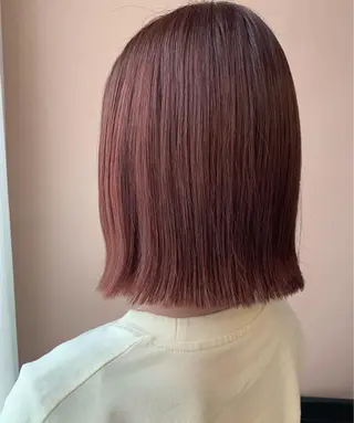 ショート カラー hubhair レイヤー/透明感のヘアスタイル