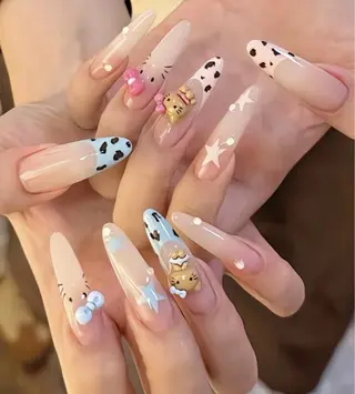 ネイル D-BEAUTY Nailsalonのネイルデザイン