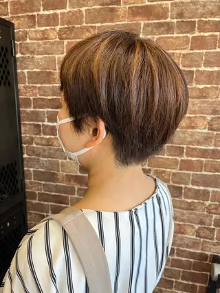 ミディアム カラー パーマ ヘアアレンジ メンズ キッズ ネイル マツエク・マツパ アイブロウ 久木原 ゆりのヘアスタイル