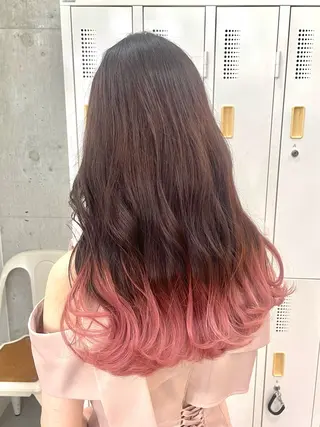 ロング 横山 奈央のヘアスタイル
