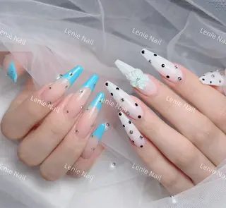ネイル Lenie Nail Salonのネイルデザイン