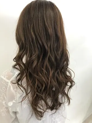 カラー 関東 蓮太のヘアスタイル