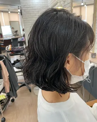 ショート パーマ 渡辺 慶のヘアスタイル