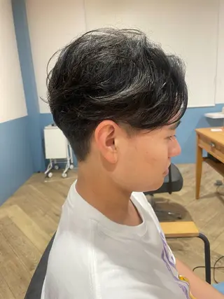 メンズ lolonois 宮城茉歩呂のヘアスタイル