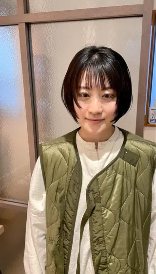 ショート 稲荷 友美のヘアスタイル