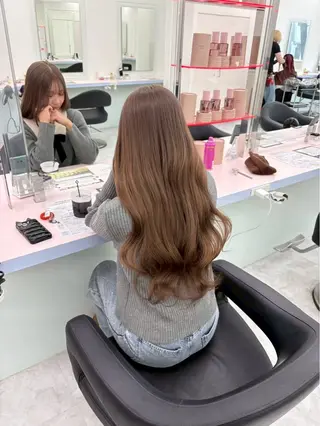 ロング カラー ヘアアレンジ 金山 律　暖色系カラーのヘアスタイル