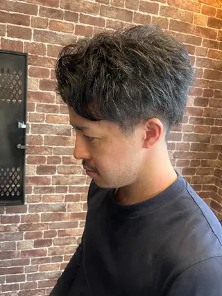 ショート カラー パーマ ヘアアレンジ メンズ キッズ ネイル マツエク・マツパ アイブロウ 久木原 ゆりのヘアスタイル