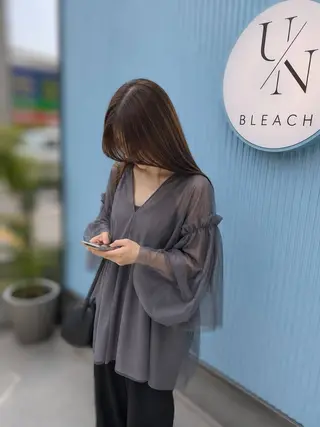 ロング 《髪質改善 UN BLEACH》のヘアスタイル