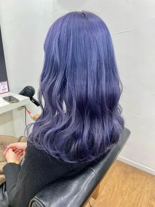 ロング カラー 青木 優歩のヘアスタイル