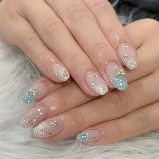 ネイル LAVISH nanamiのネイルデザイン