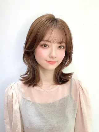 ミディアム カラー パーマ 韓国ヘア🇰🇷🎀 YURIAのヘアスタイル