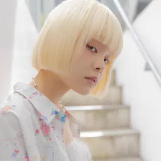 ショート カラー ブリーチ/韓国 ひなたのヘアスタイル