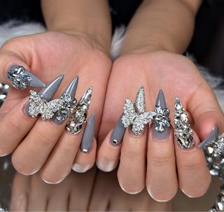 ネイル Julie Nail Rinのネイルデザイン