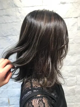 カラー YUI𓍯ｴｸｽﾃ /ﾆｭｱﾝｽｶﾗｰのヘアスタイル