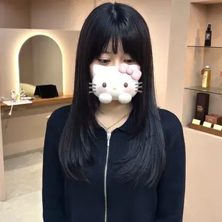 ROCCOeast AKARIのヘアスタイル