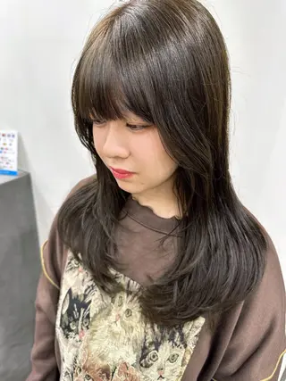 セミロング カラー さあや 【透け感/艶感】のヘアスタイル