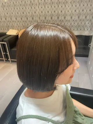 カラー 江田 彩那のヘアスタイル