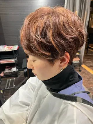 ショート カラー 山本 雅由のヘアスタイル
