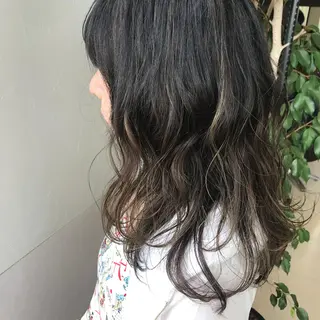 セミロング カラー Oopsレイヤー 加藤澄都のヘアスタイル