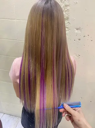 ロング カラー 佐伯 りょうのヘアスタイル