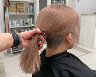 ミディアム 松本 聖未のヘアスタイル