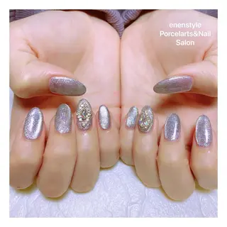 ミディアム ネイル 🐾enen style 🐾のネイルデザイン