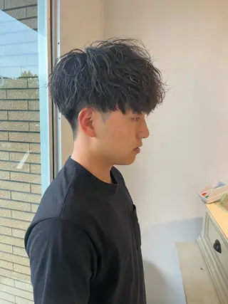 ショート パーマ メンズ ニュアンスパーマ/ レイヤー/茶屋町のヘアスタイル