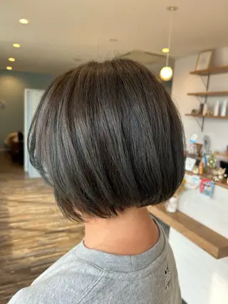 ショート 高木 瑶子のヘアスタイル