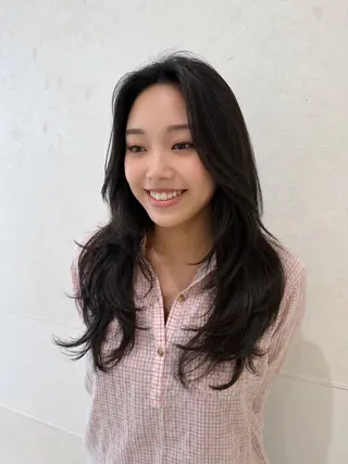ロング 本日空きあり🩷 layer🎀透明感のヘアスタイル