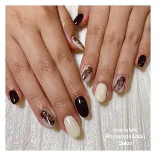 ミディアム ネイル 🐾enen style 🐾のネイルデザイン